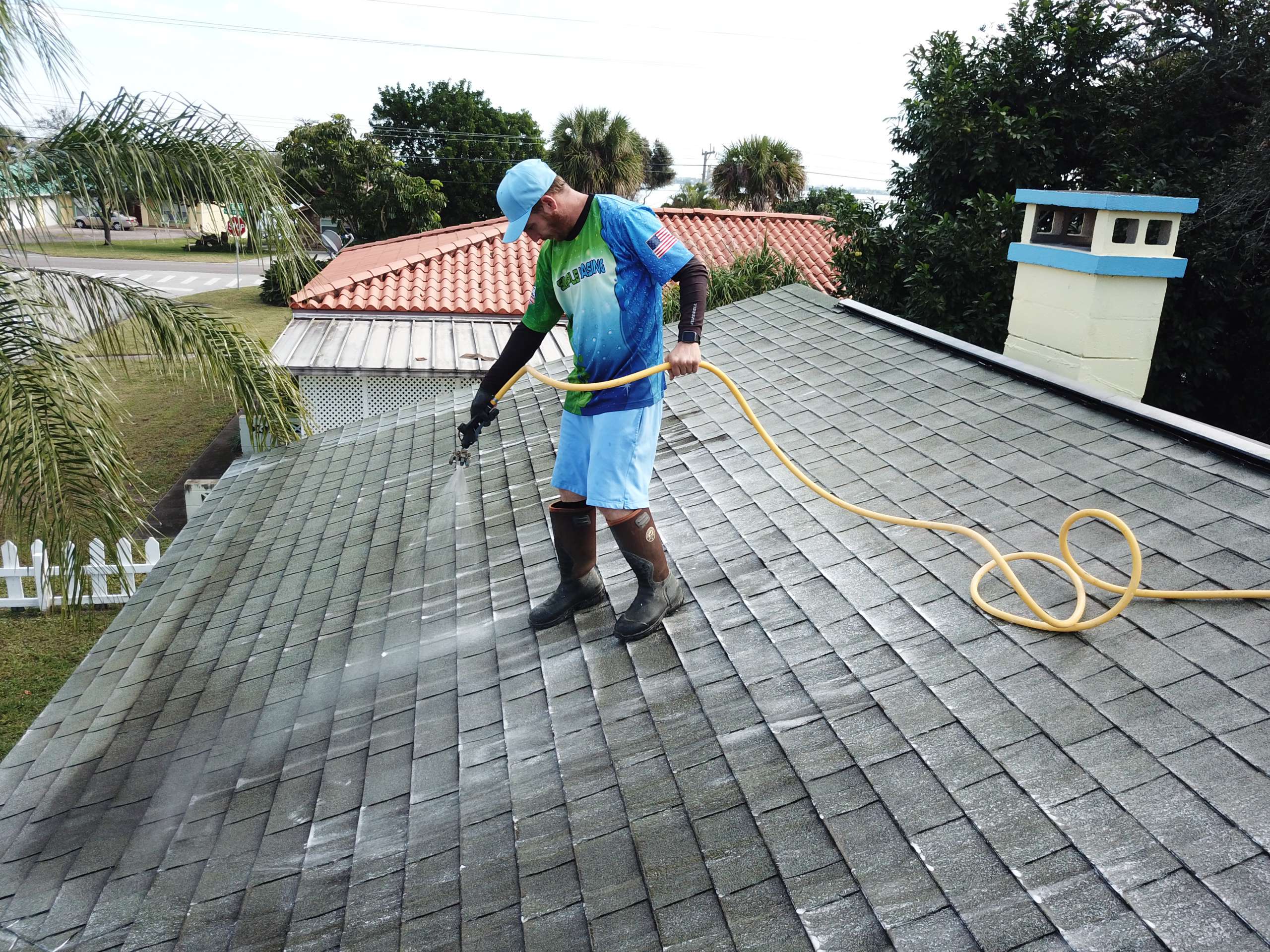 Roof Soft washing